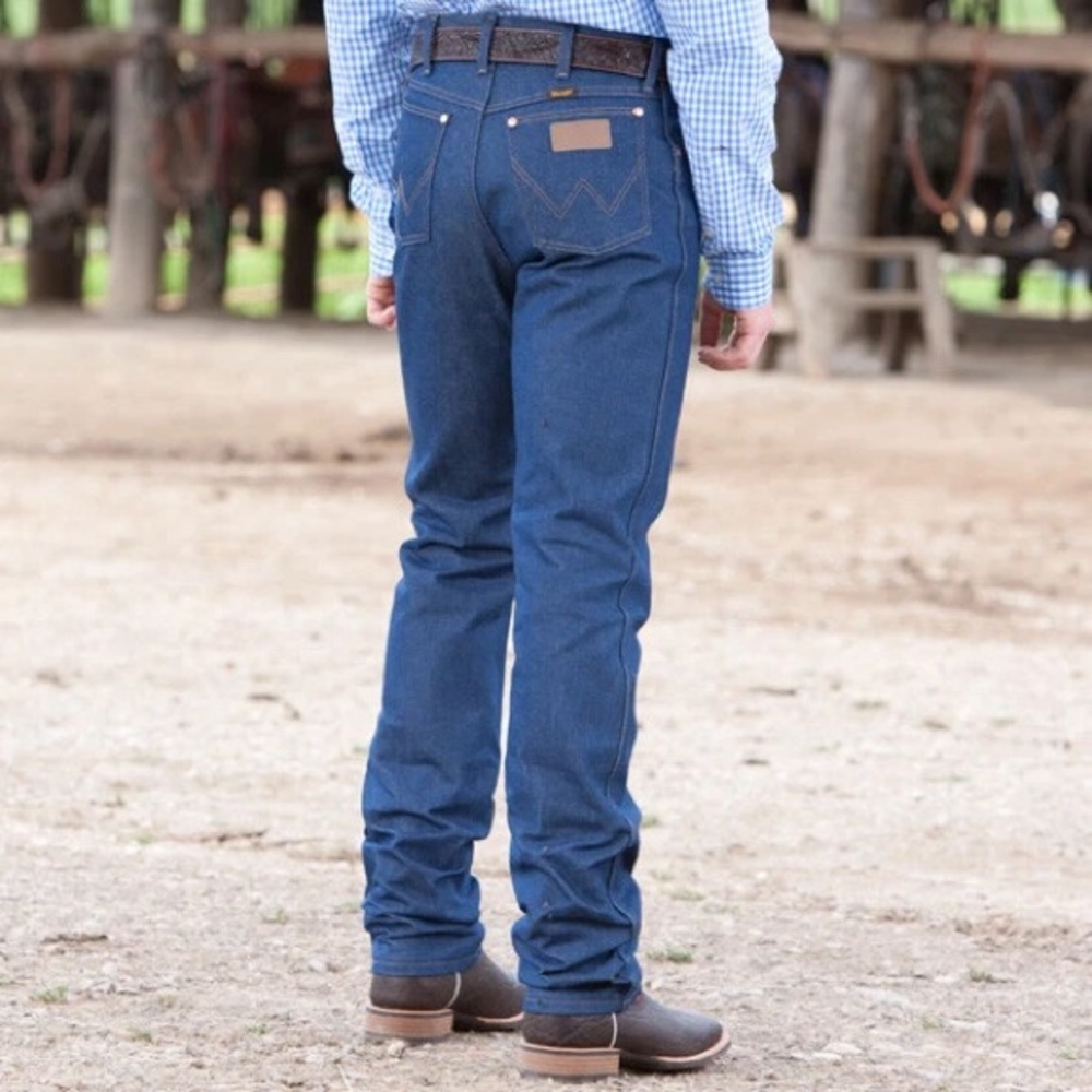 Wrangler Men's Blue Straight Jeans